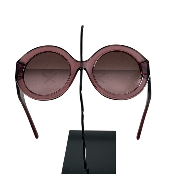 Tory Burch Eleanor Oval  Sunglasses with Orange Case - Picture 4 of 13